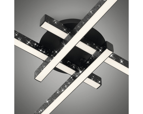 Modern taklampa med korsformade LED-lampor