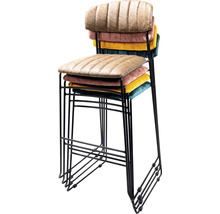 Stapelbara barstolar med metallram och vadderad sits