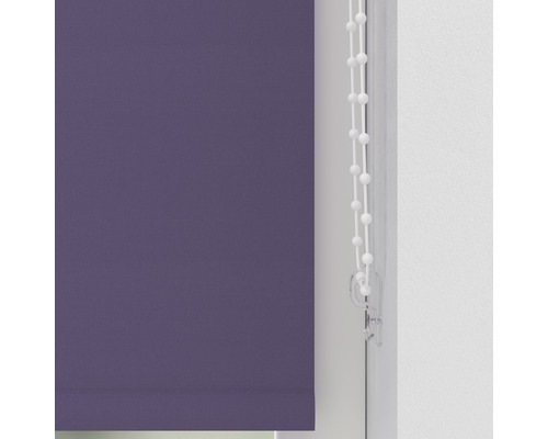 Lila rullgardiner med kedjedrag