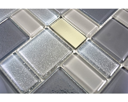 Närbild av glasmosaikplattor