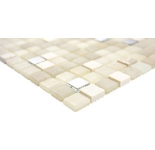 Mosaikplattor av glas och natursten