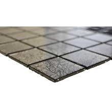 Närbild av mosaikplattor
