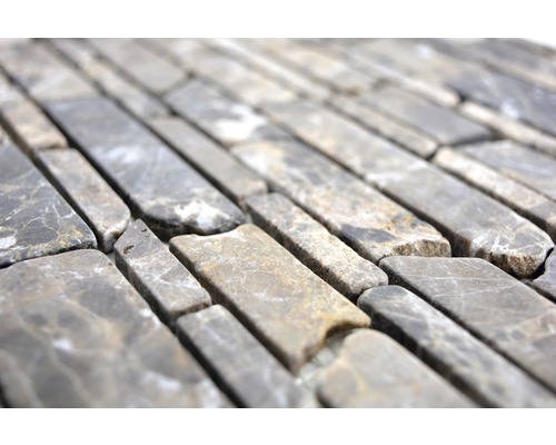Mosaikplatta av natursten