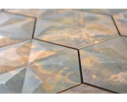 Närbild av sexkantiga plattor med en strukturerad yta