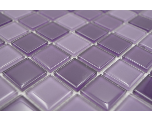 Fyrkantiga mosaikplattor av glas