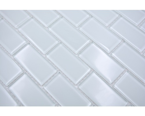 Mosaikplatta i fiskbensmönster