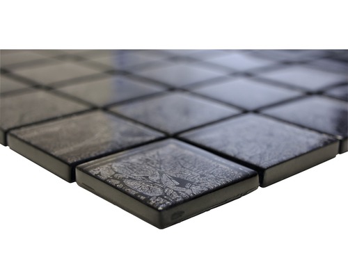 Närbild av fyrkantiga mosaikplattor