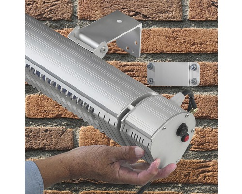 Infraröd värmare för väggmontering med fästen