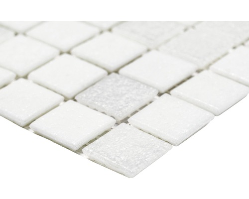Mosaikplattor med kvadratiska stenar