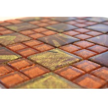 Fyrkantiga mosaikplattor av glas