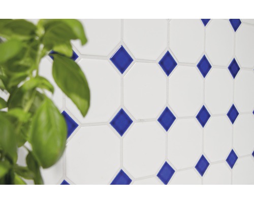 Väggplattor med åttkantigt mönster och ruter