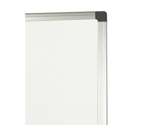 Detalj av whiteboardhörn med ram