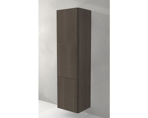 Högt träskåp med tre dörrar för badrummet