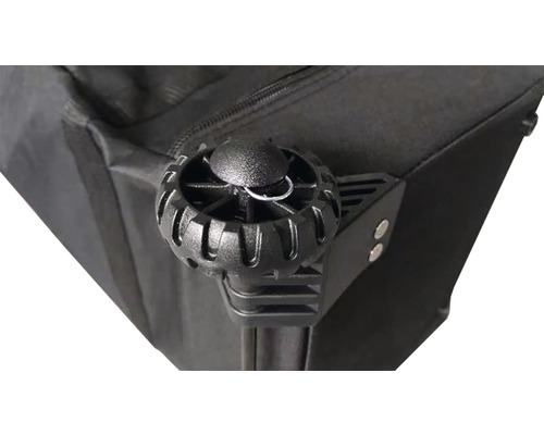 Detaljvy av en svart rullcontainer med hjul