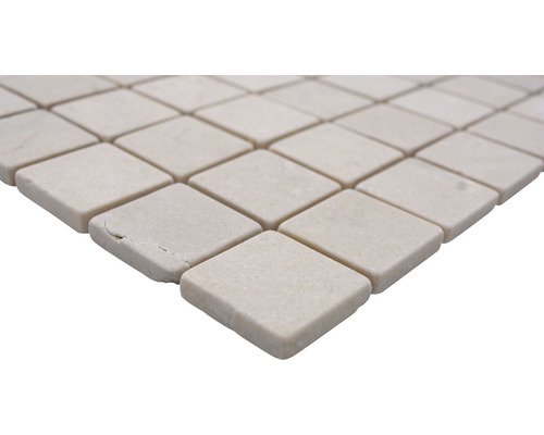 Naturstensmosaikplattor i diamantmönster