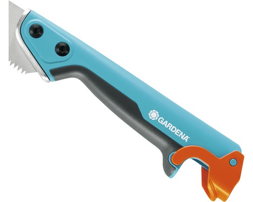 Trädgårdssåg med plasthandtag och Gardena logotyp