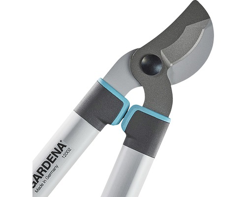 Trädgårdssax för trädbeskärning