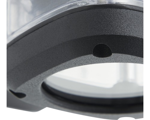 Detaljvy av en utomhuslampa