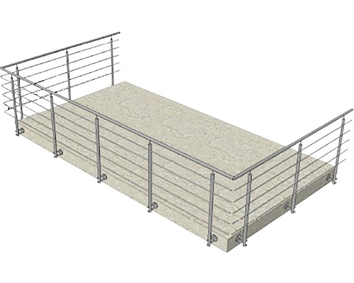 Balkong med metallräcke