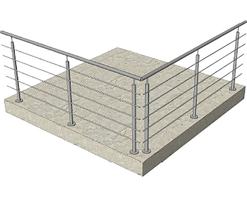 Räcke med rostfria vajrar på betongunderlag