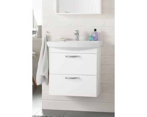 Badrum med tvättställsskåp, armatur och två lådor