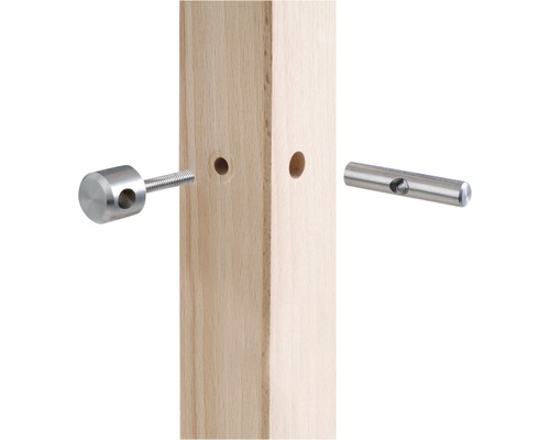 Trästolpe med anslutningsbeslag i rostfritt stål