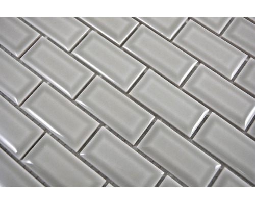 Rektangulära plattor i fiskbensmönster