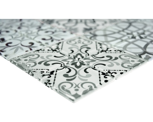 Mosaikplatta med ornamentmönster