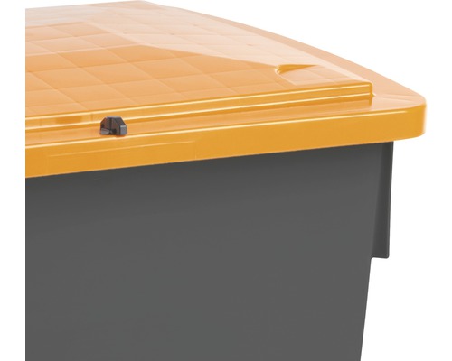 Detaljvy av en förvaringslåda i plast med lock