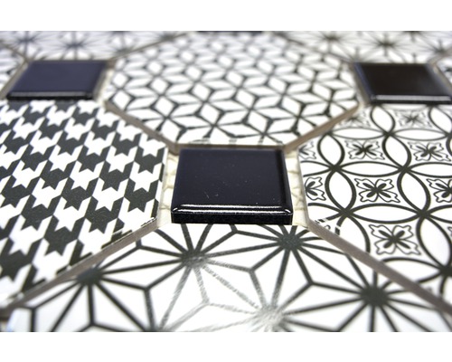 Mosaikplattor med geometriska mönster