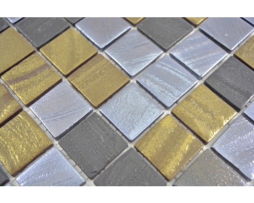 Mosaikplattor med kvadratiska element