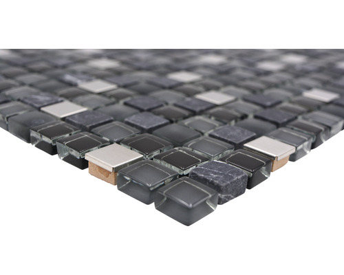 Mosaikplatta av glas och sten