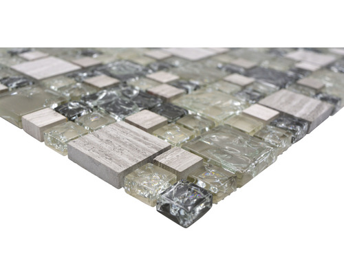 Mosaikplatta av glas och natursten