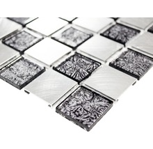 Mosaikplatta av glas och aluminium