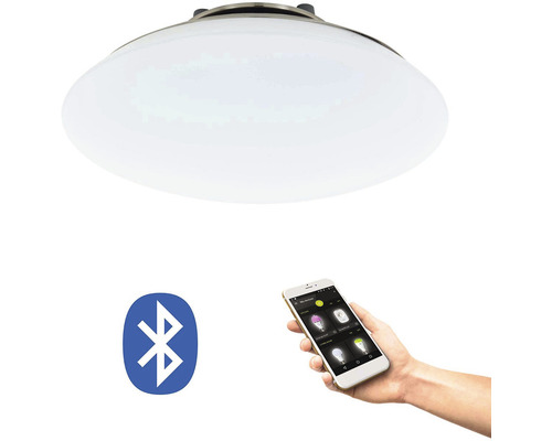 Taklampa med Bluetooth-anslutning och smartphonekontroll