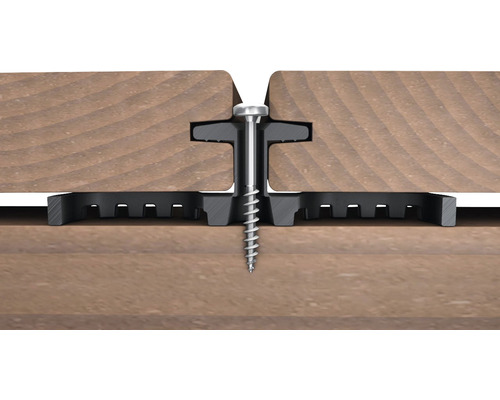 Trädäck med skruv och fästklämma