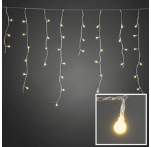 Ljusslinga med flera hängande strängar och runda lampor