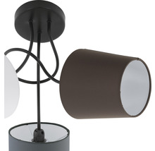Taklampa med tre lampskärmar