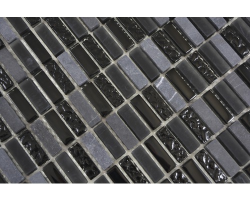 Mosaikplatta av glas och sten