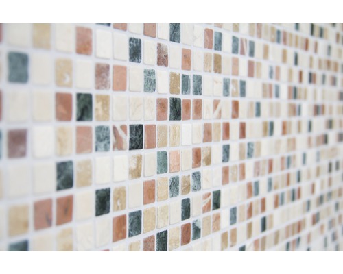 Väggkakelmosaik med stenutseende