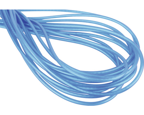 Knippe med blå elektriska kablar