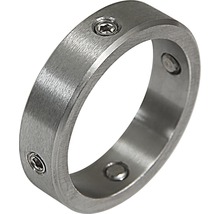 Metallring med skruvar