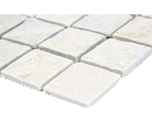 Mosaikplatta av natursten