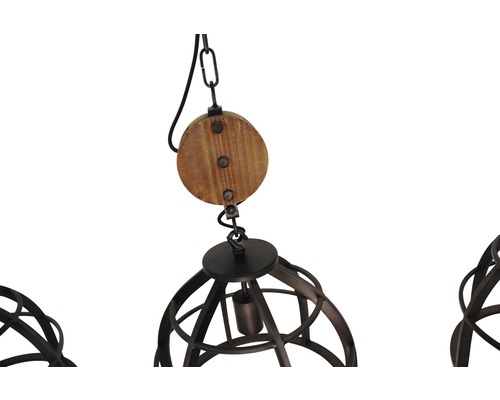 Pendellampa med trärulle och metallbur