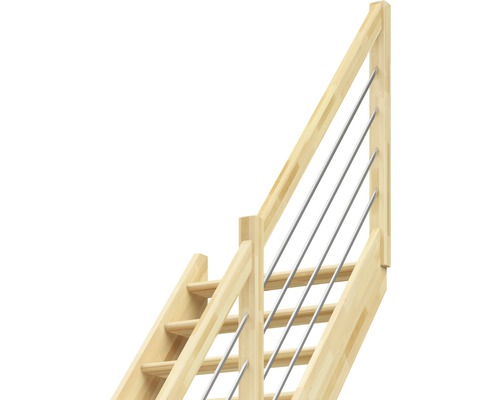 Trätrappa med rostfritt räcke