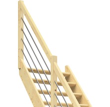 Trätrappa med räcke av metallstänger