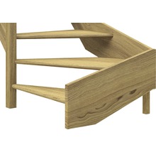 Detaljbild av en trätrappa med steg