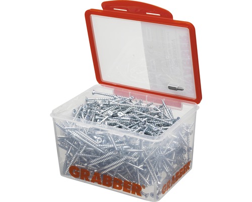 Skruvar i en transparent förvaringslåda med öppet lock