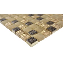 Mosaikplatta av glas och metall