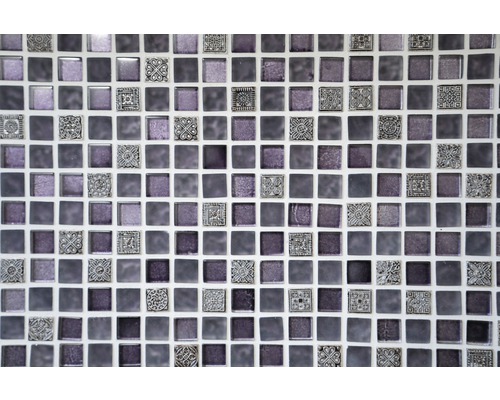 Mosaikplattor med kvadratiska glas- och dekorelement